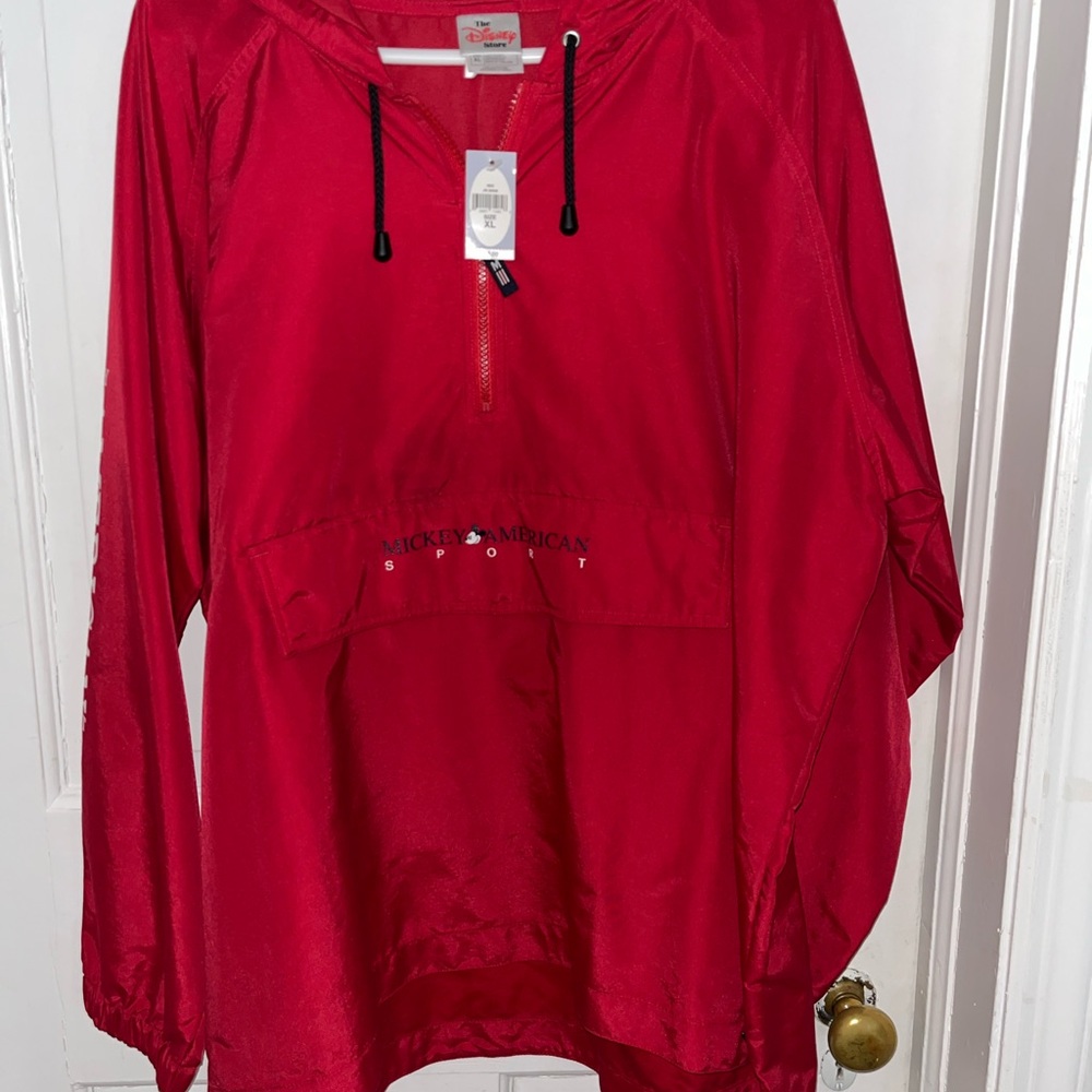 Vintage Disney Store American Sport windbreaker/Jacket. Embroidered Size XL Red